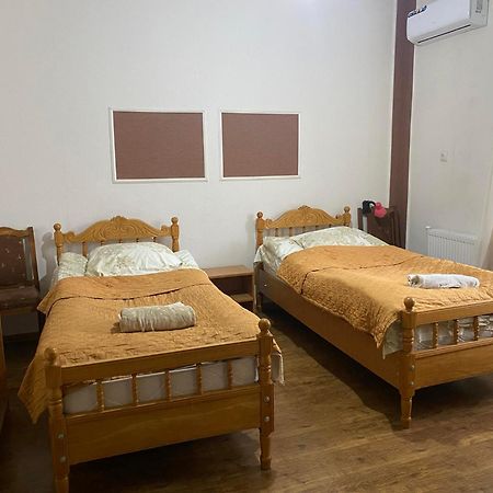 Guest House Telavi XXI Εξωτερικό φωτογραφία