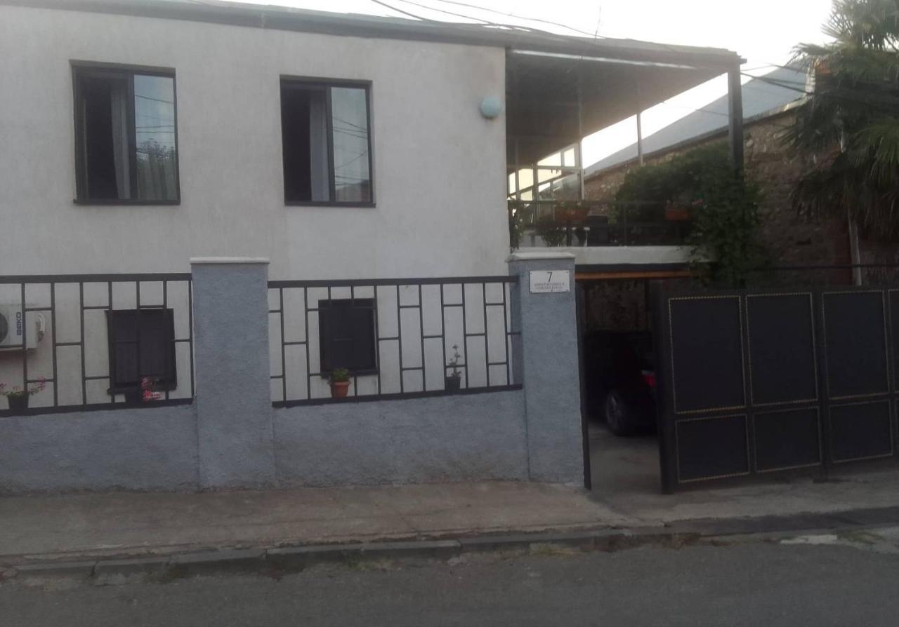Guest House Telavi XXI Εξωτερικό φωτογραφία